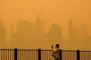 Canadian Wildfire Smoke Impacts US Northeast Air Traffic